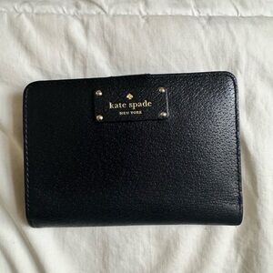 Kate spade bi-fold wallet